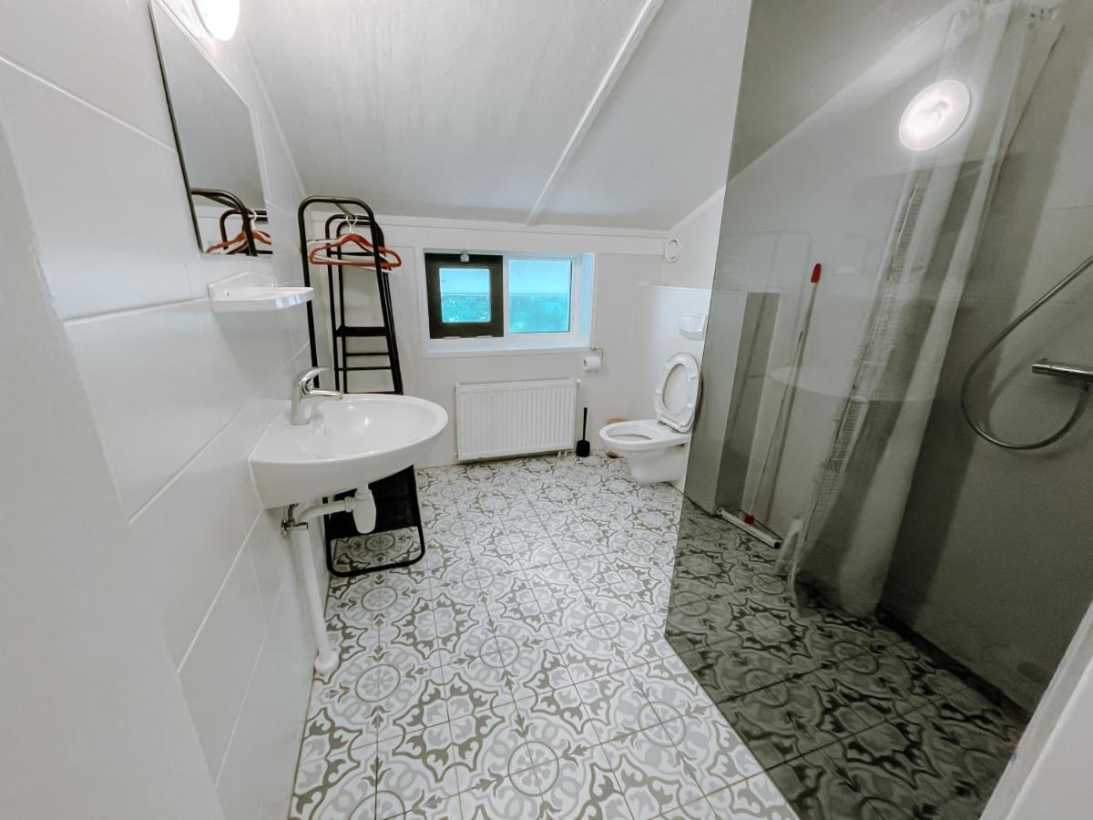 Luxus Familienvilla Mit Jacuzzi & Sauna 2 Tzummarum Exterior photo