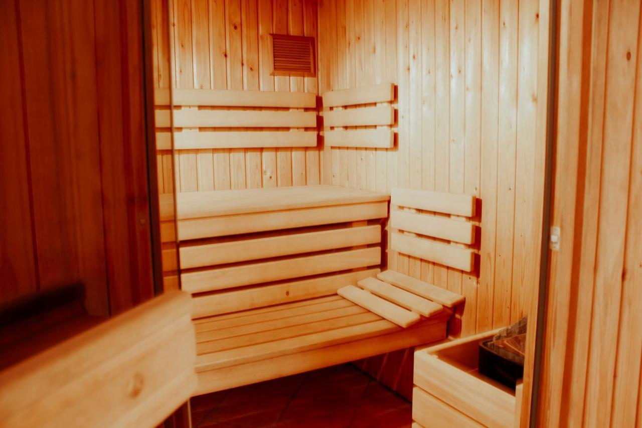 Luxus Familienvilla Mit Jacuzzi & Sauna 2 Tzummarum Exterior photo